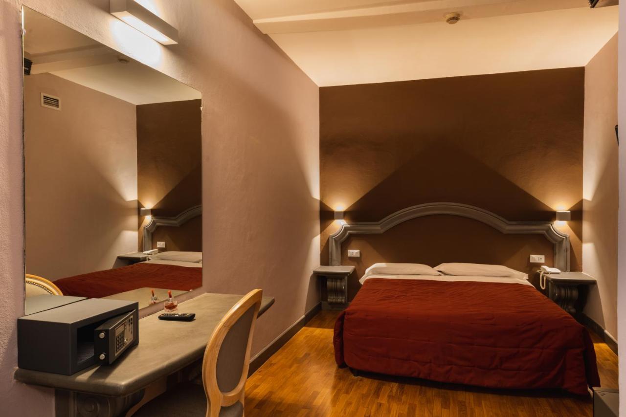 Hotel Unicorno ฟลอเรนซ์ ภายนอก รูปภาพ